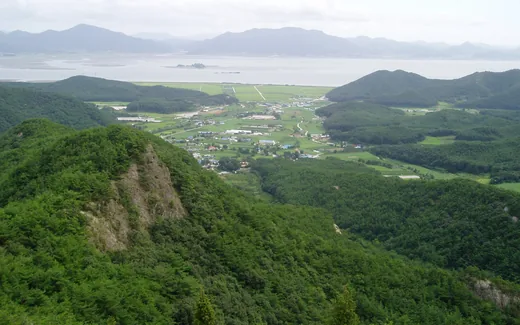 변산