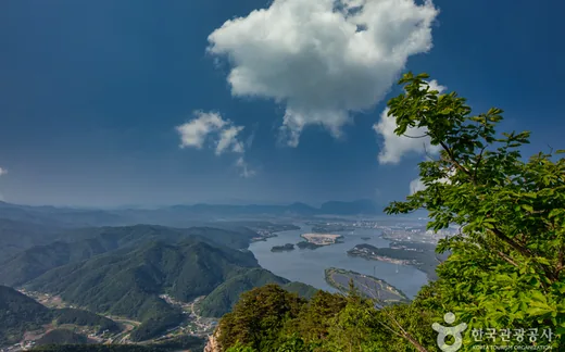 삼악산